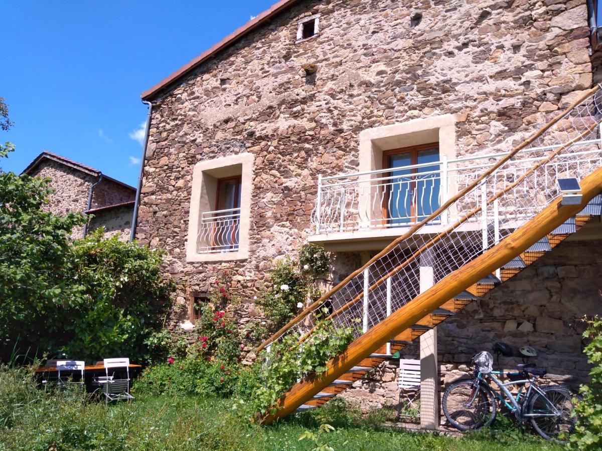Le Vallon D'Armandine, Gite Ecologique Auvergne Saint-Hilaire  Exterior foto